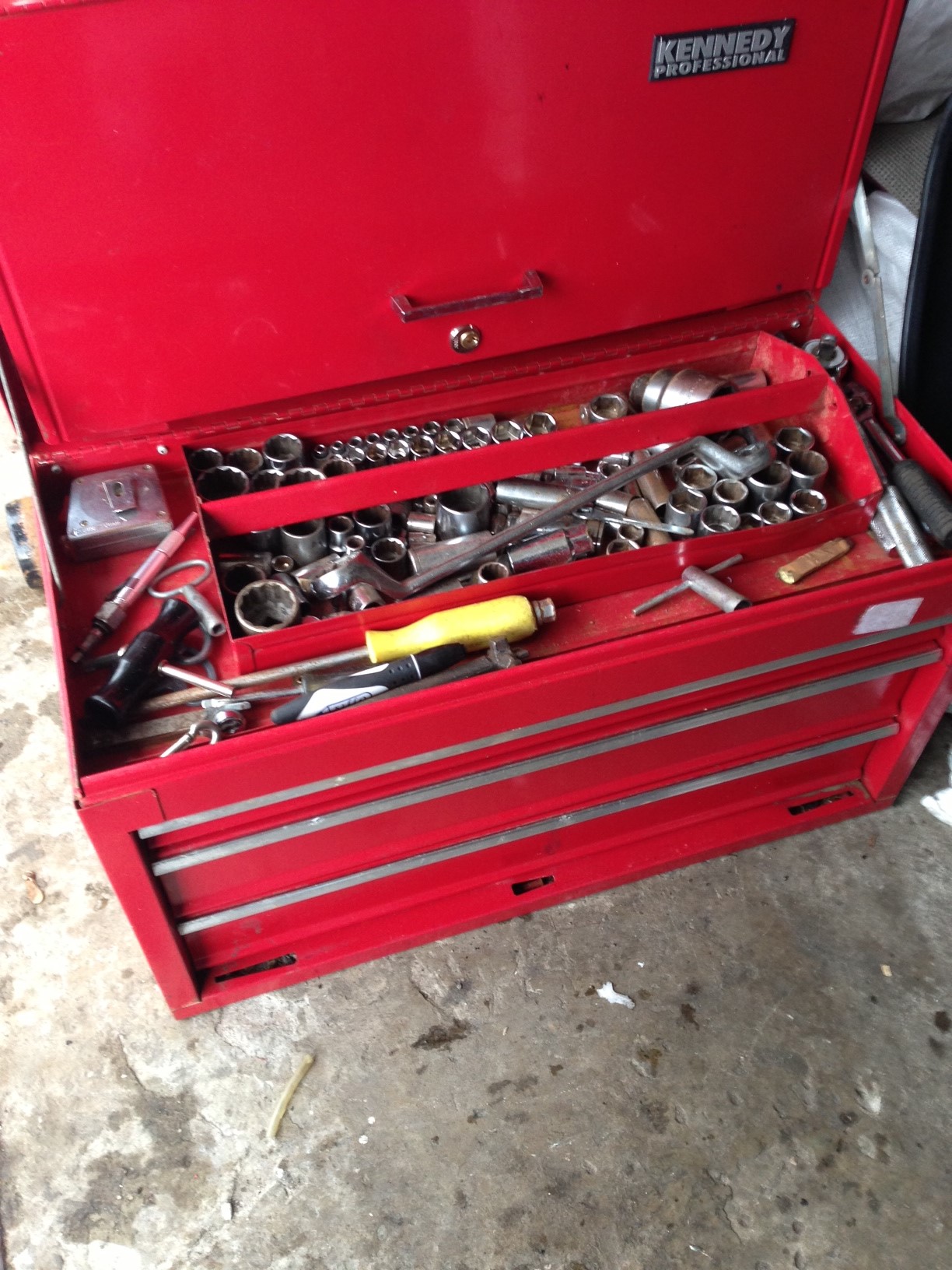 Kennedy professional tool top box with loads of tools